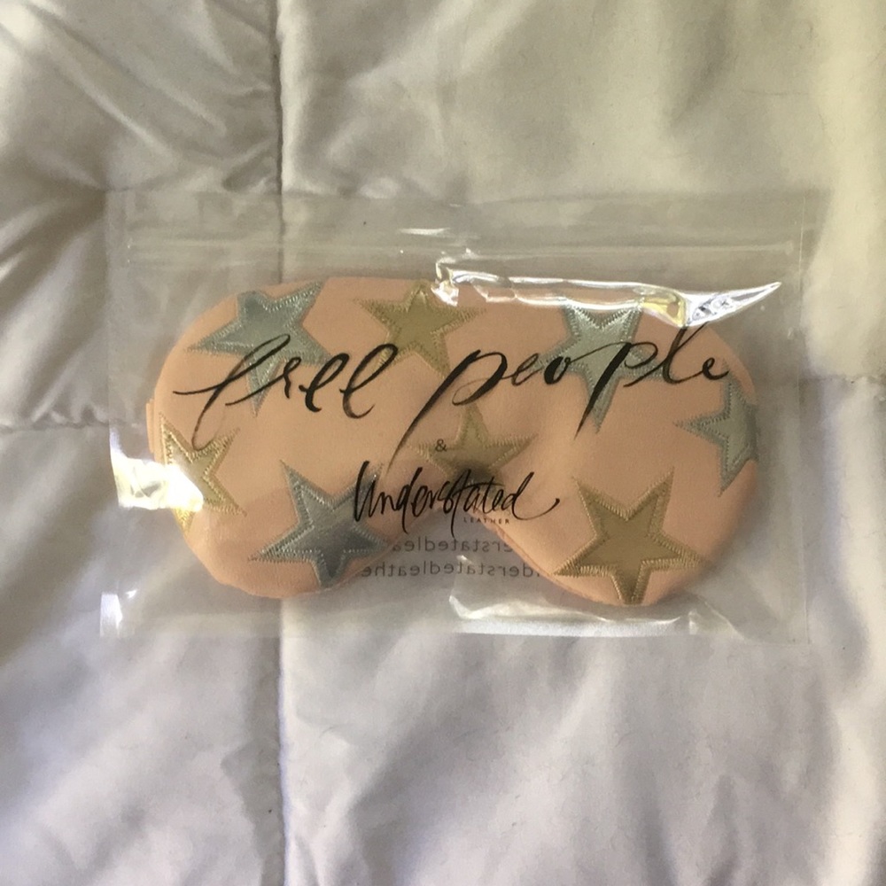 Eye mask